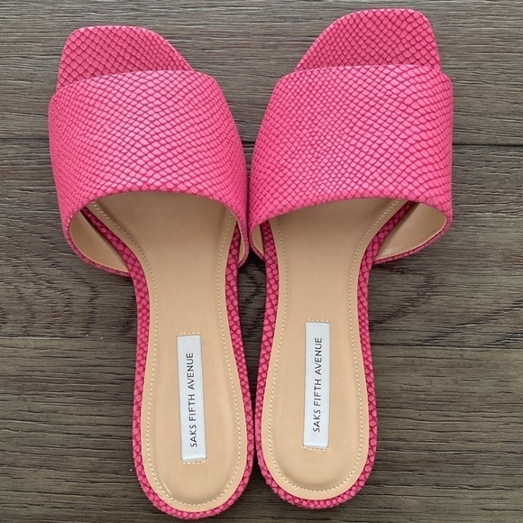 Saks 5th Avenue Bright Pink Slide Sandals | Size 9 - Picture 11 of 11